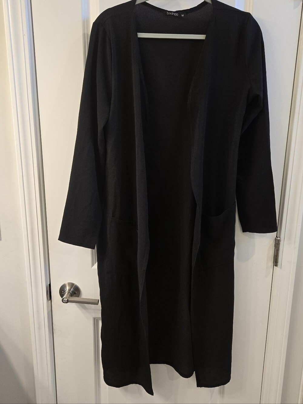 Boohoo| Black Long Open Front Light Weight Cardigan|Medium